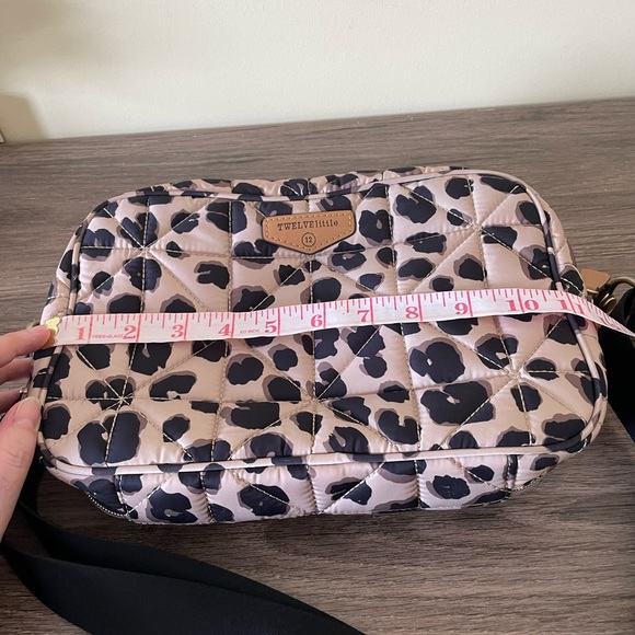 Twelve Little Crossbody bag - Picture 4 of 8